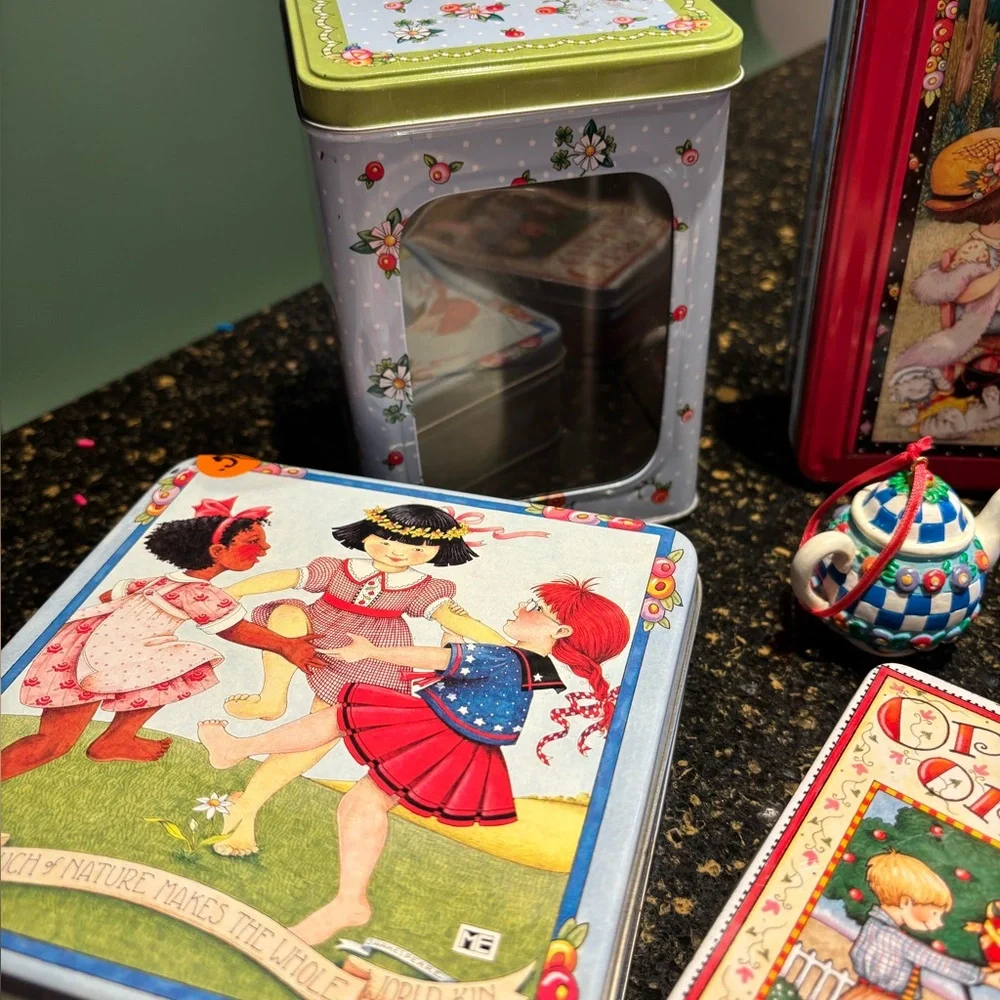 Mary Englebreit Colorful Decorative Tin and Block collection - Picture 5 of 8